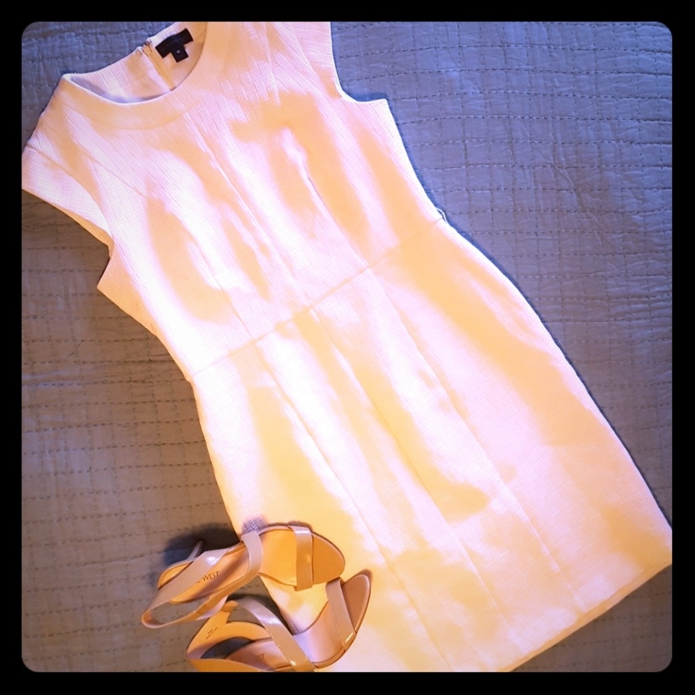 EUC Winter white dress, Worthington, size 10